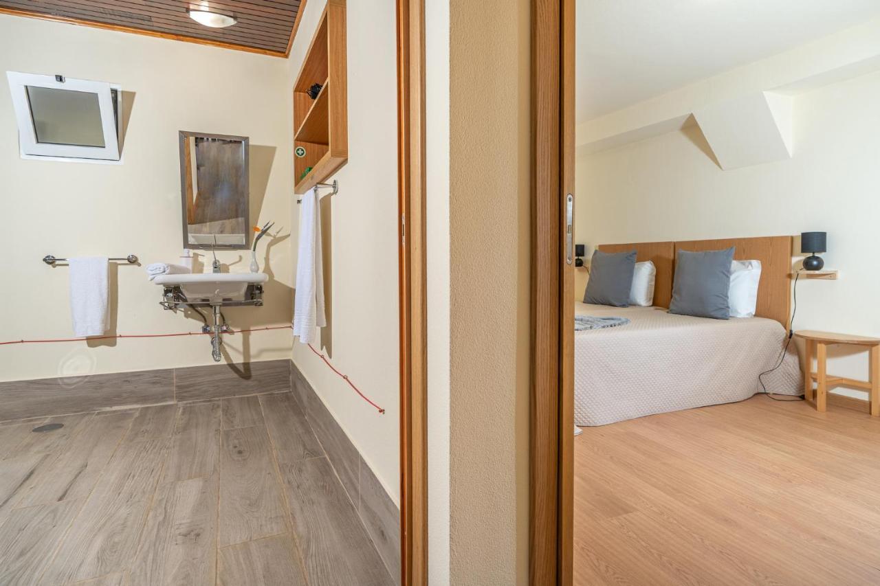 Quinta Frizado Apartment ปราเซเรช ภายนอก รูปภาพ