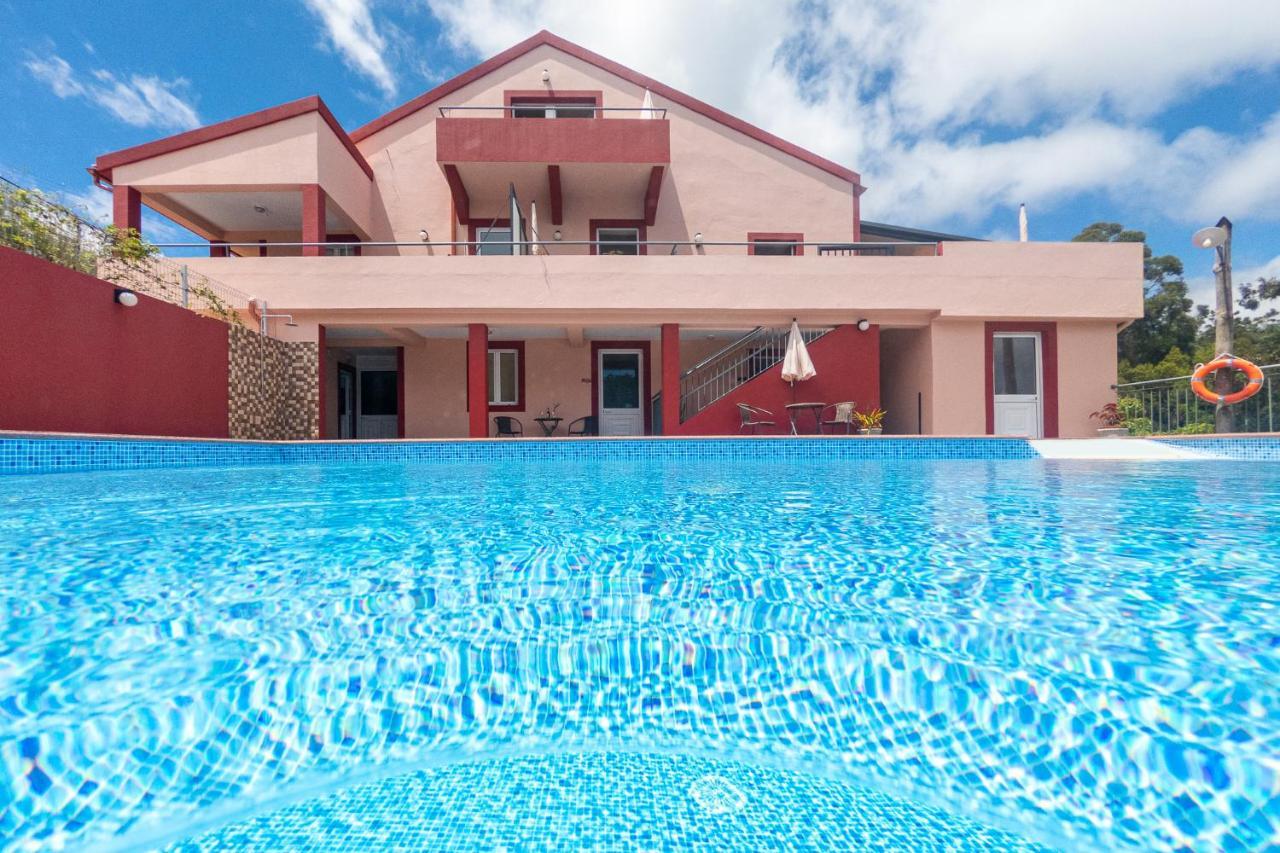 Quinta Frizado Apartment ปราเซเรช ภายนอก รูปภาพ